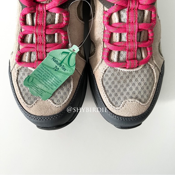 NEW Lands End Trail Hiking Shoes, Wide, Beige - Picture 4 of 16